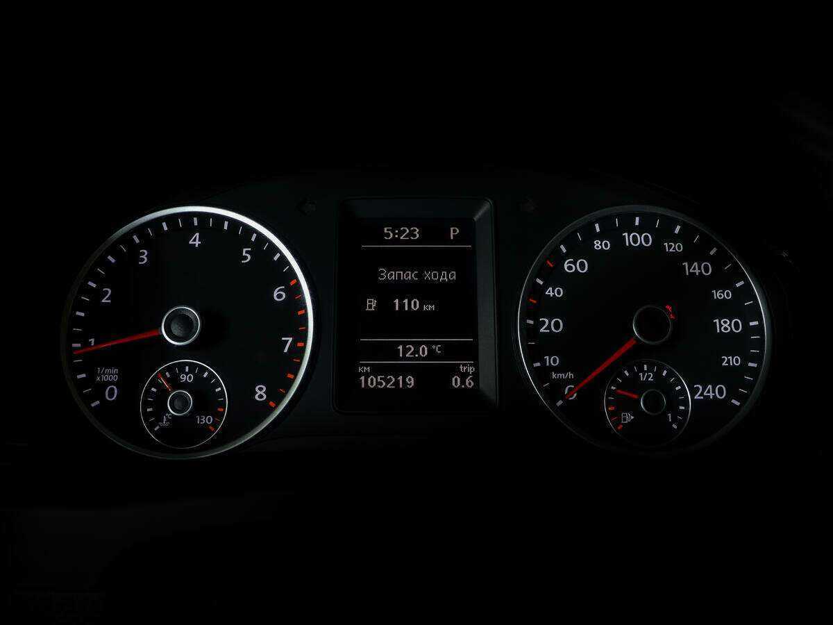 Купить Volkswagen Tiguan с пробегом. Фото: #7