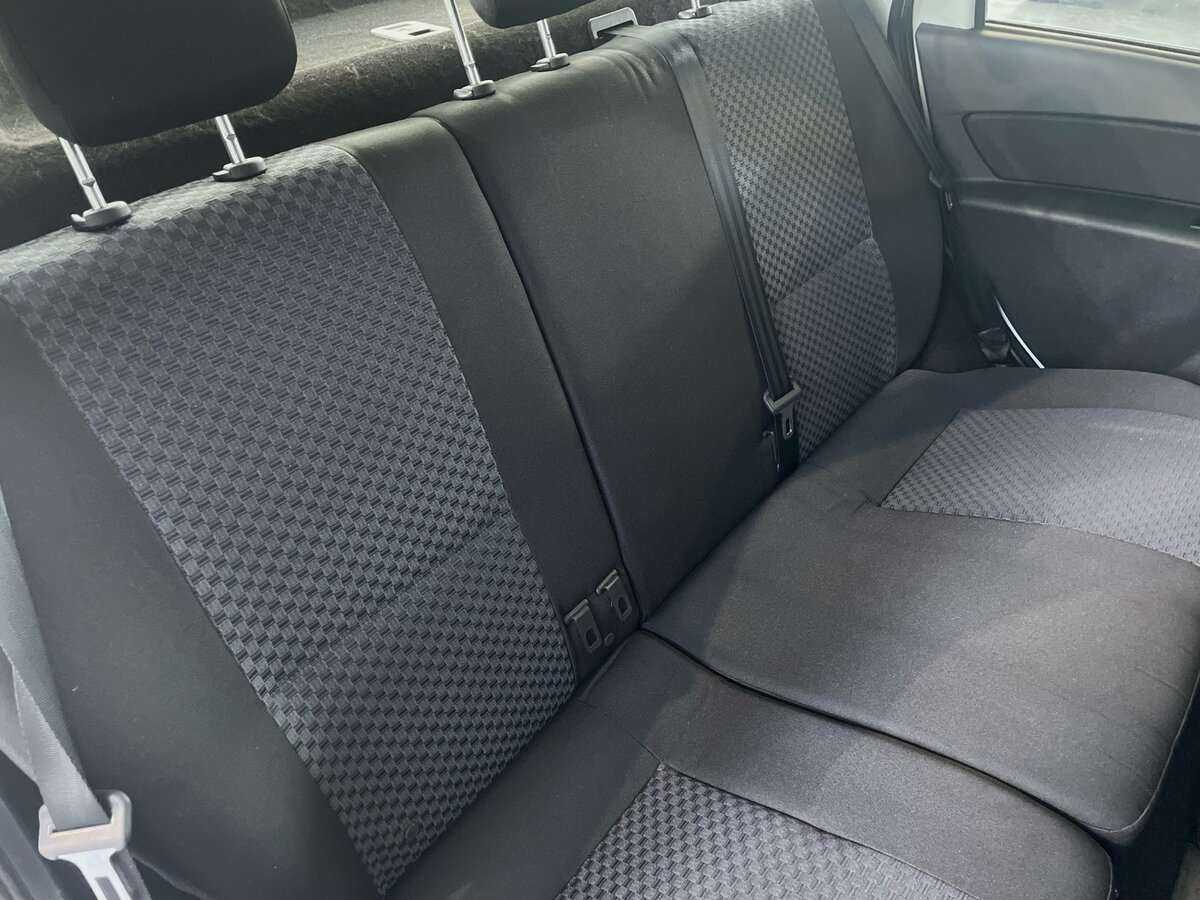 Купить Lada (ВАЗ) Granta с пробегом. Фото: #15