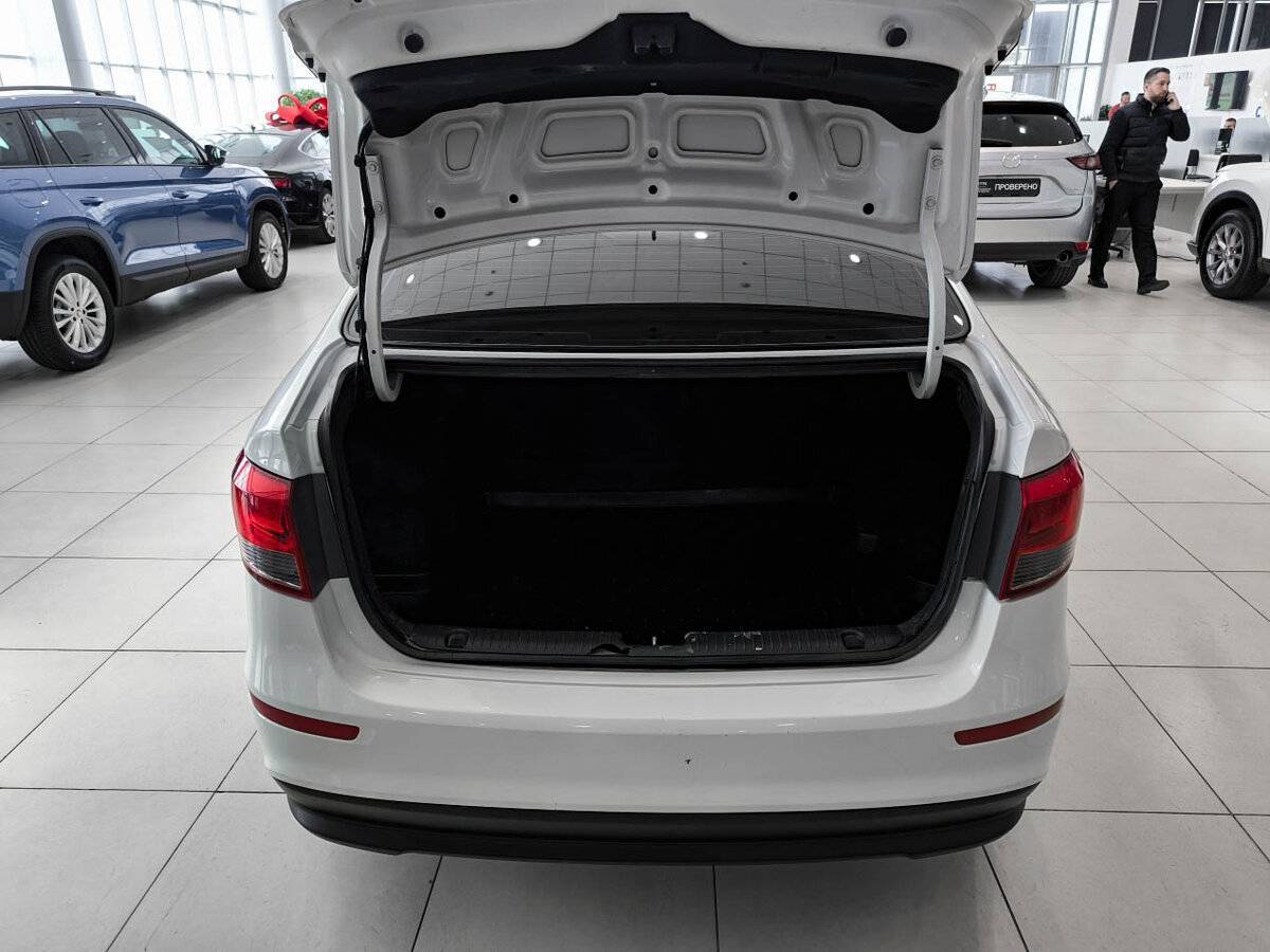 Купить Kia Rio с пробегом. Фото: #9