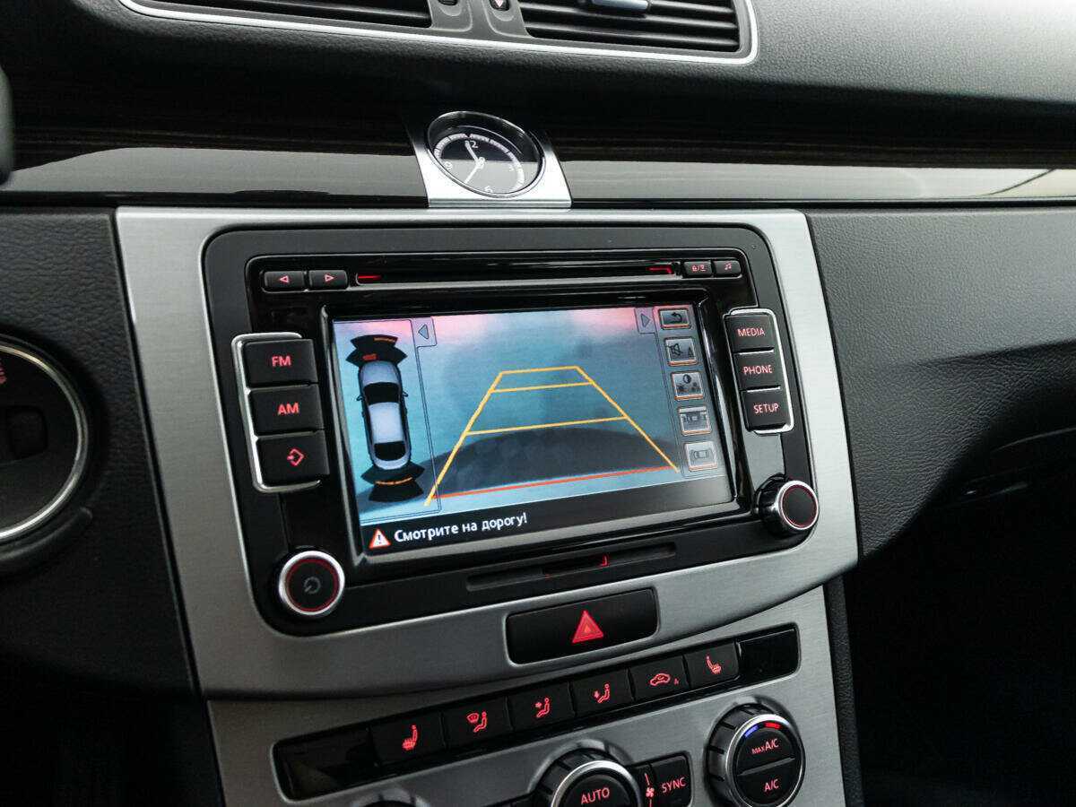 Купить Volkswagen Passat CC с пробегом. Фото: #14