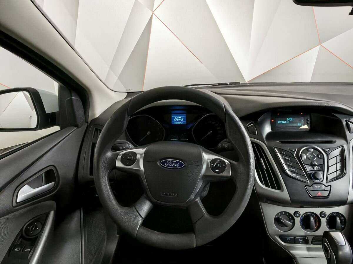 Купить Ford Focus с пробегом. Фото: #13