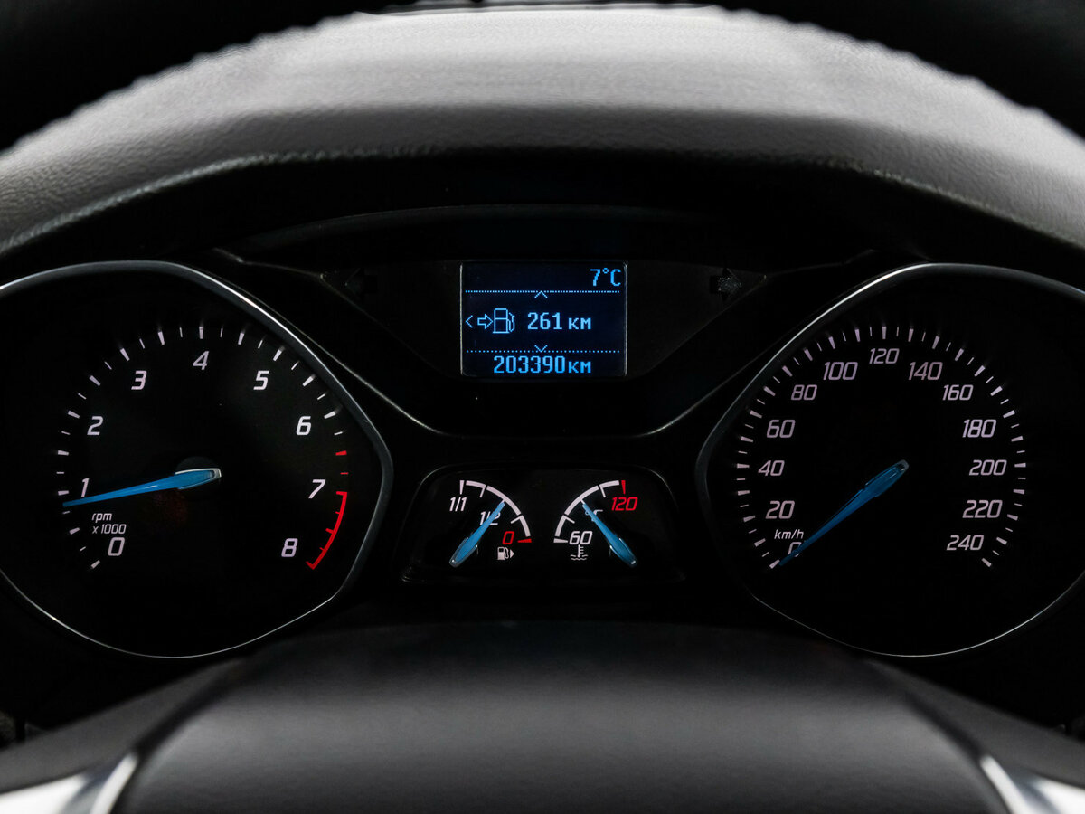 Купить Ford Focus с пробегом. Фото: #19