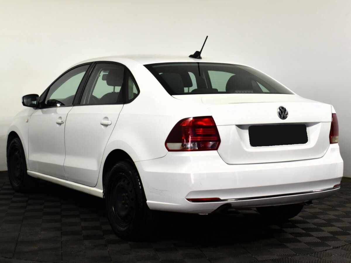Купить Volkswagen Polo с пробегом. Фото: #5
