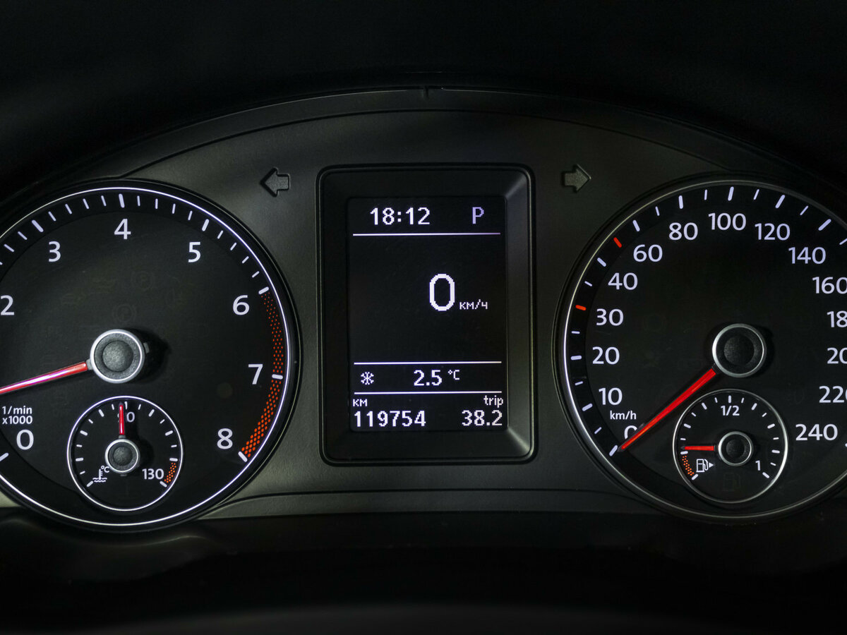 Купить Volkswagen Golf Plus с пробегом. Фото: #9