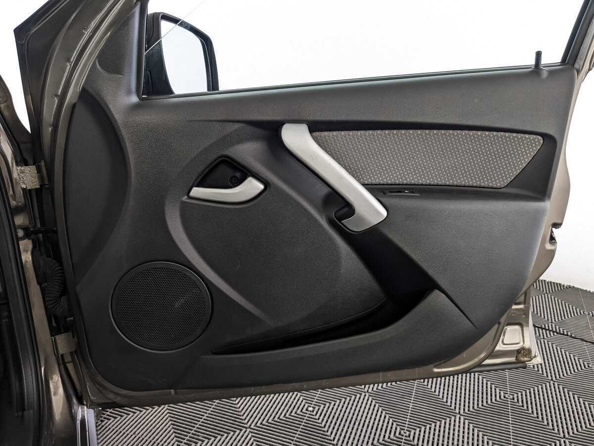 Купить Lada (ВАЗ) Kalina с пробегом. Фото: #19