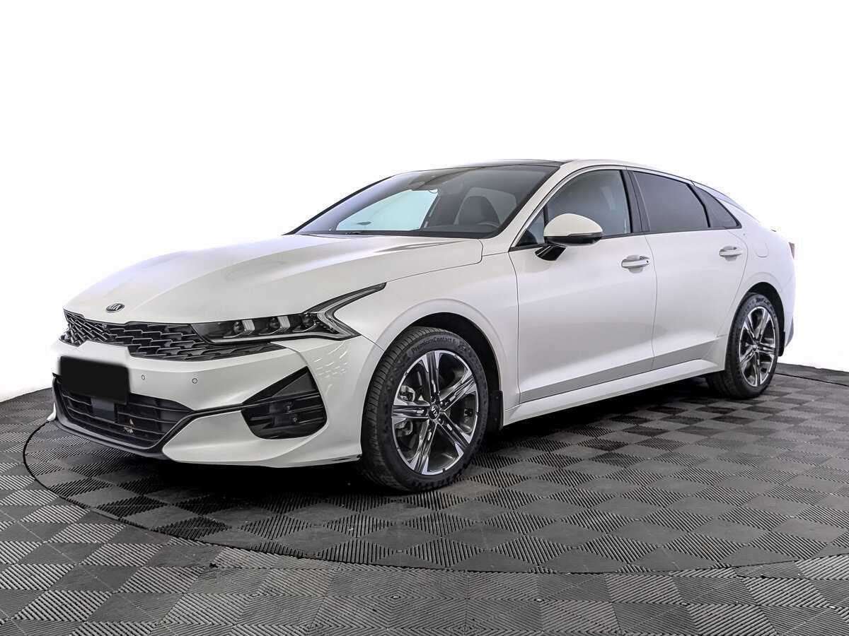 Купить Kia K5 с пробегом. Посмотреть фото