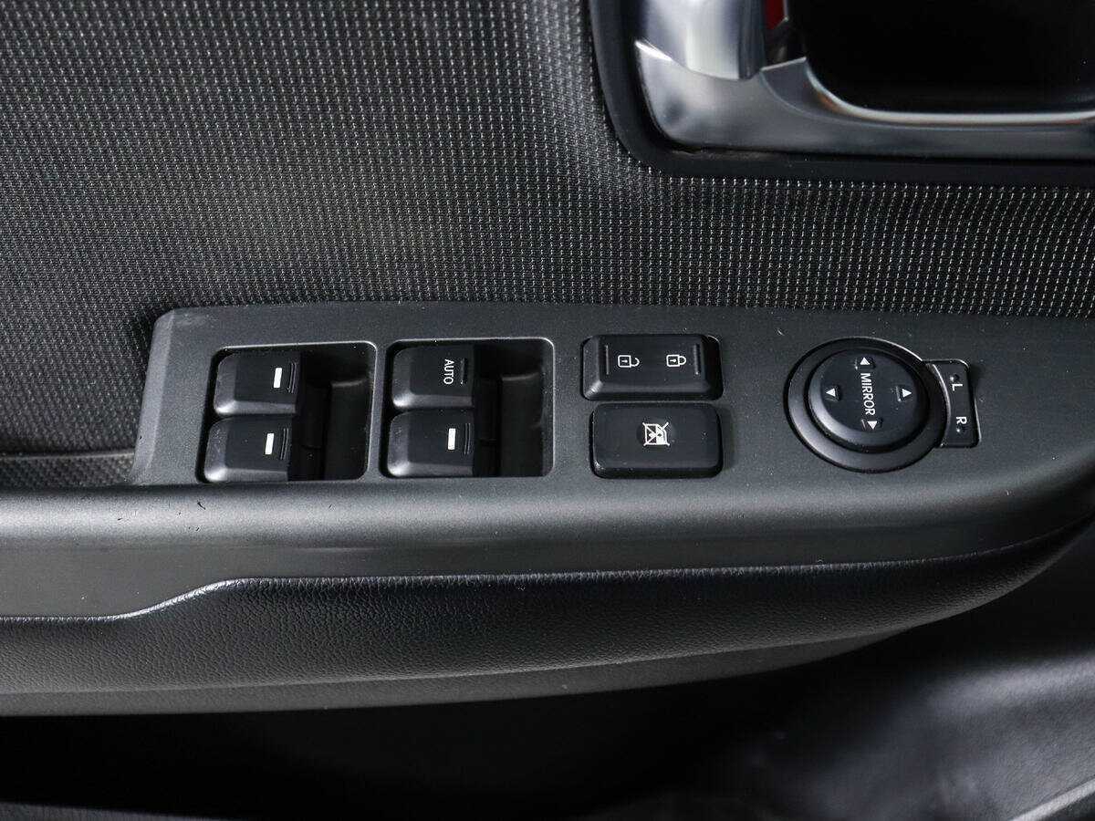 Купить Kia Rio с пробегом. Фото: #14