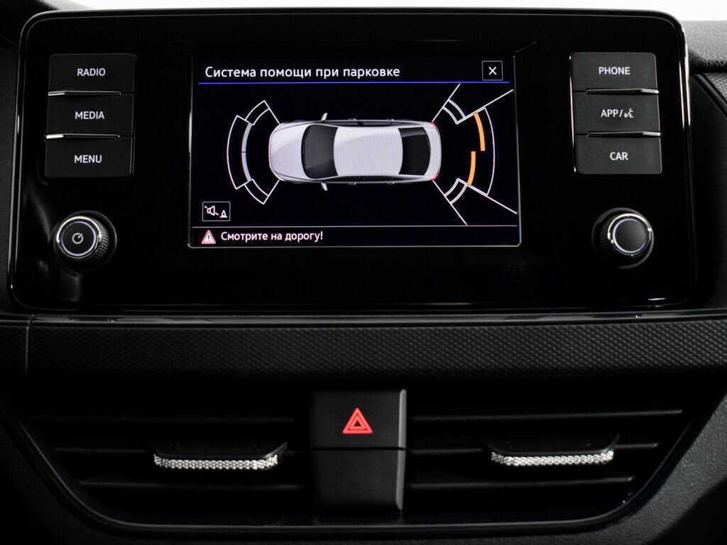 Купить Volkswagen Polo с пробегом. Фото: #17