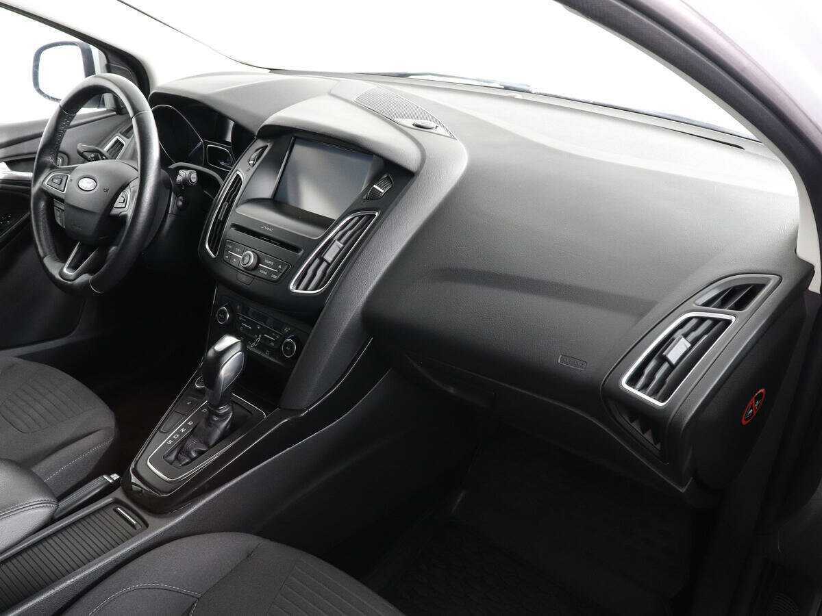 Купить Ford Focus с пробегом. Фото: #9
