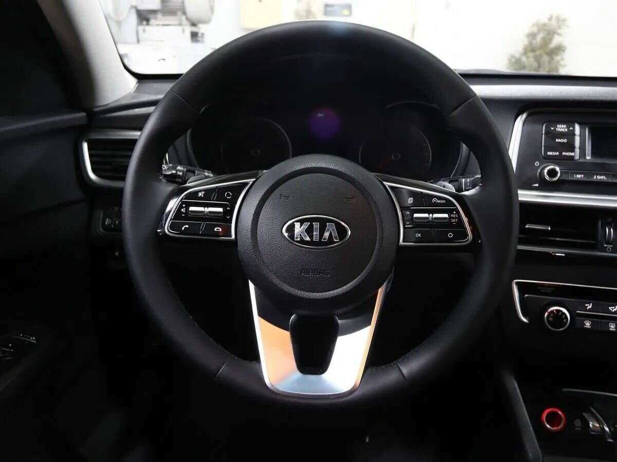 Купить Kia Optima с пробегом. Фото: #9