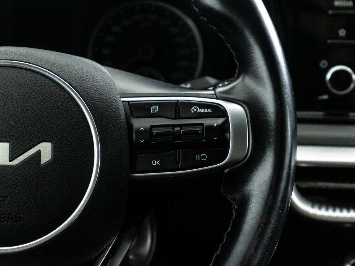 Купить Kia K5 с пробегом. Фото: #20