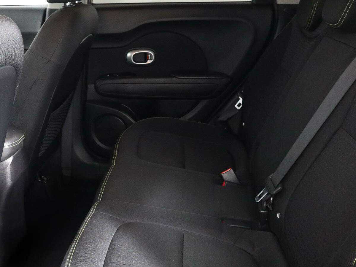 Купить Kia Soul с пробегом. Фото: #7