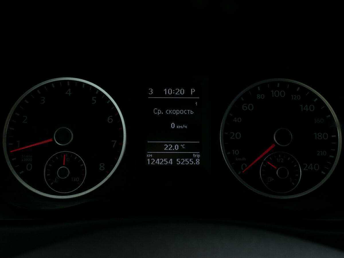 Купить Volkswagen Tiguan с пробегом. Фото: #9