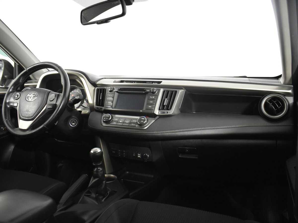 Купить Toyota RAV4 с пробегом. Фото: #12