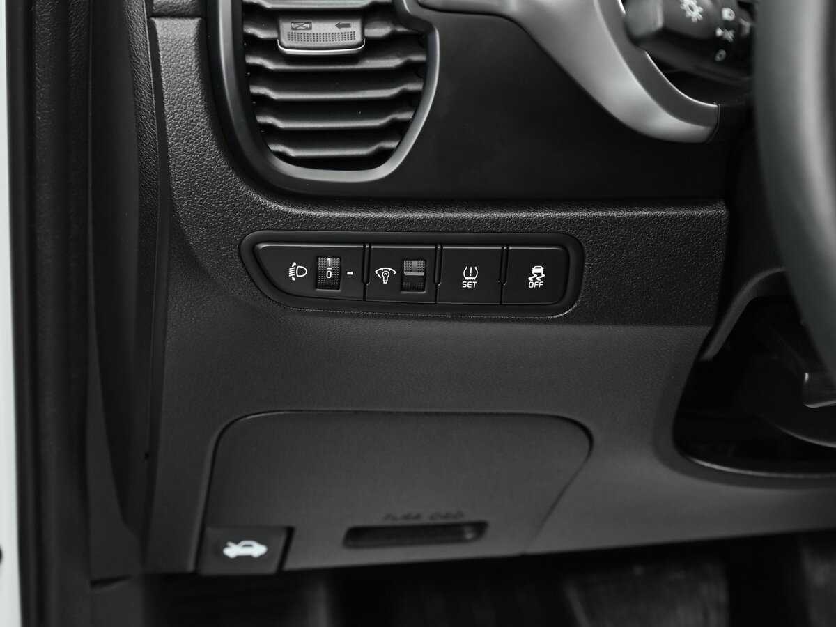 Купить Kia Rio с пробегом. Фото: #9