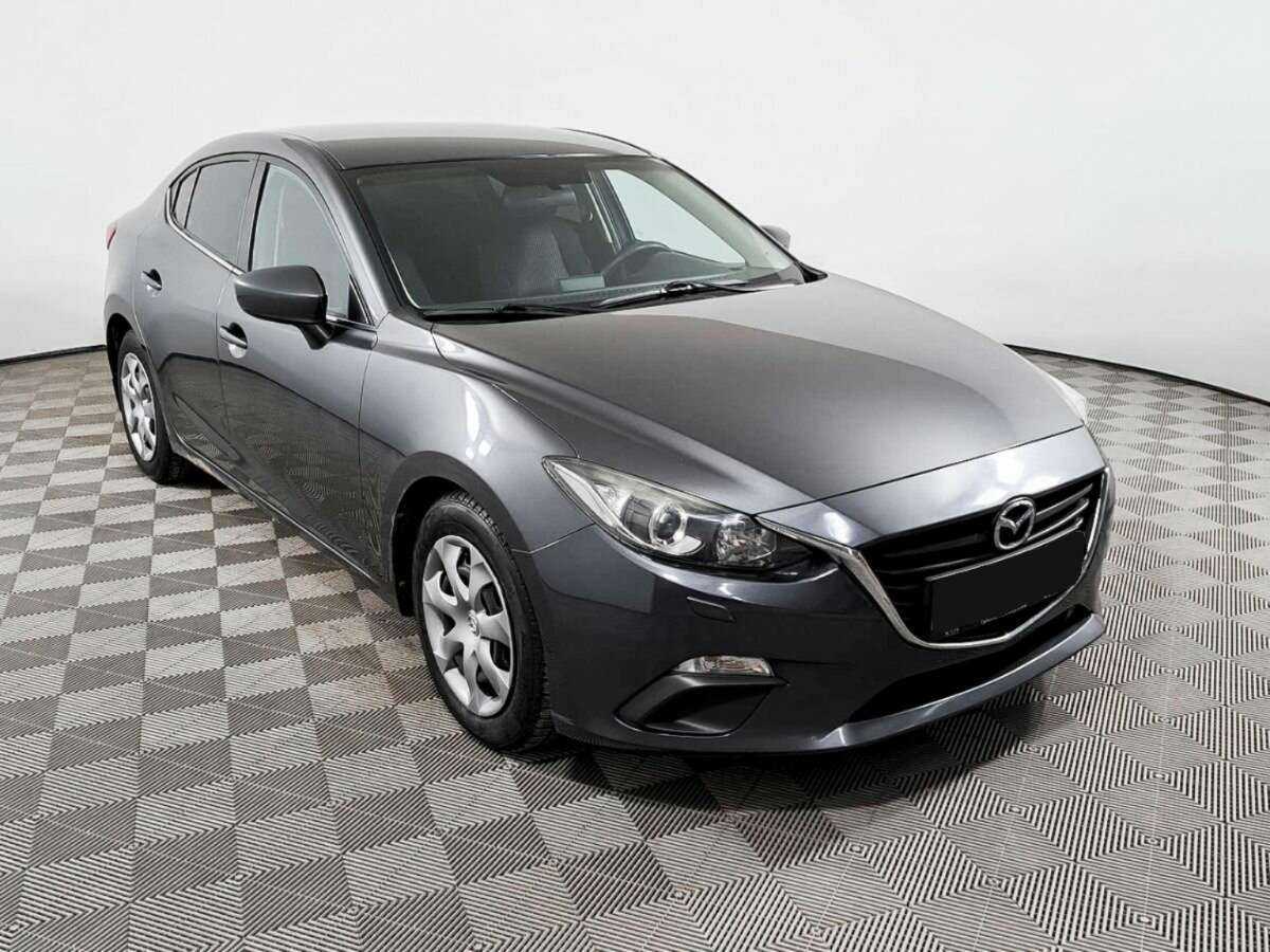 Купить Mazda 3 с пробегом. Фото: #2