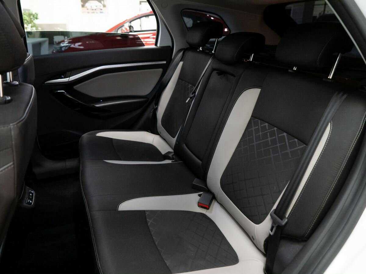 Купить Lada (ВАЗ) Vesta с пробегом. Фото: #6