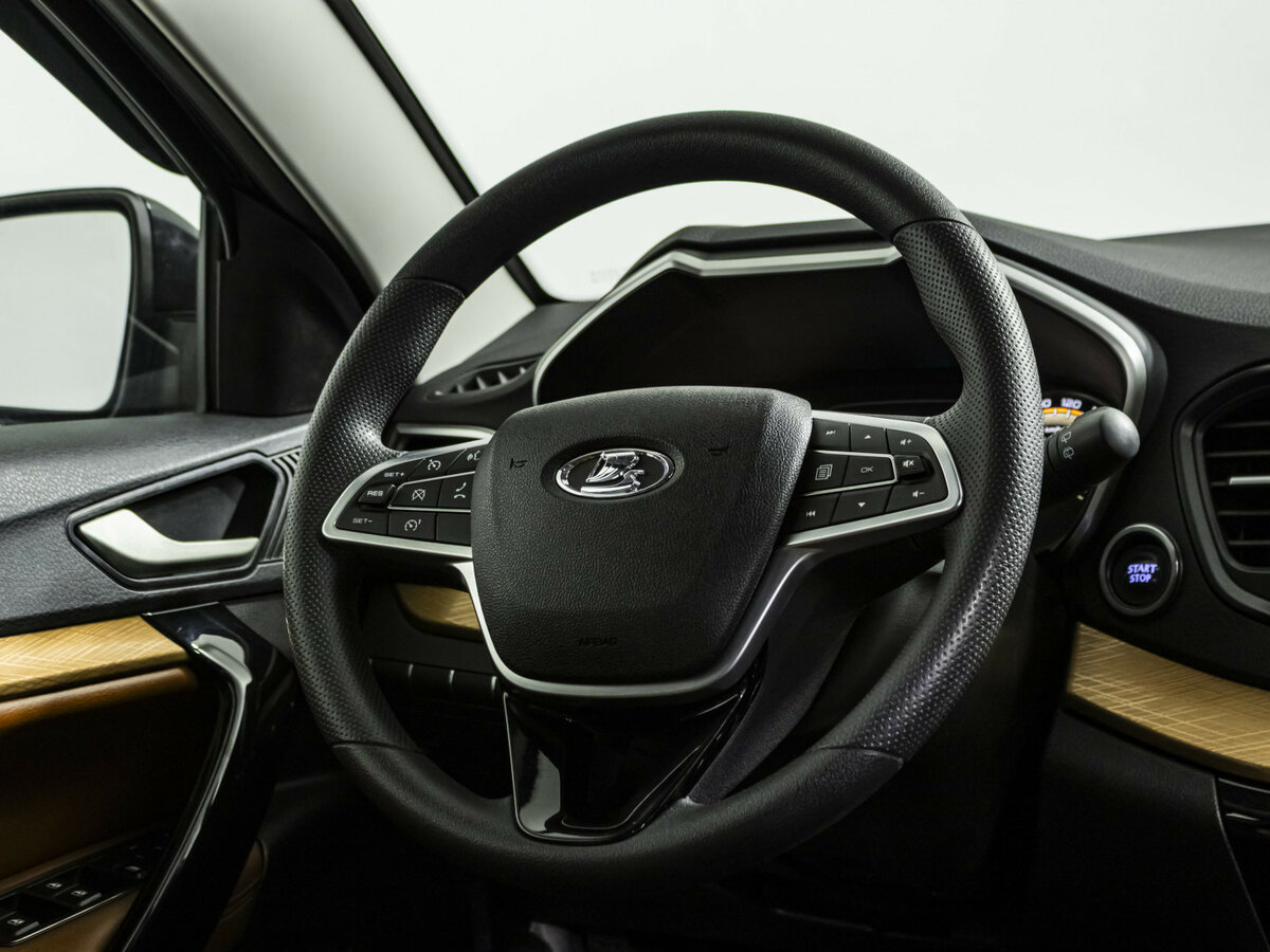 Купить Lada (ВАЗ) Vesta с пробегом. Фото: #9