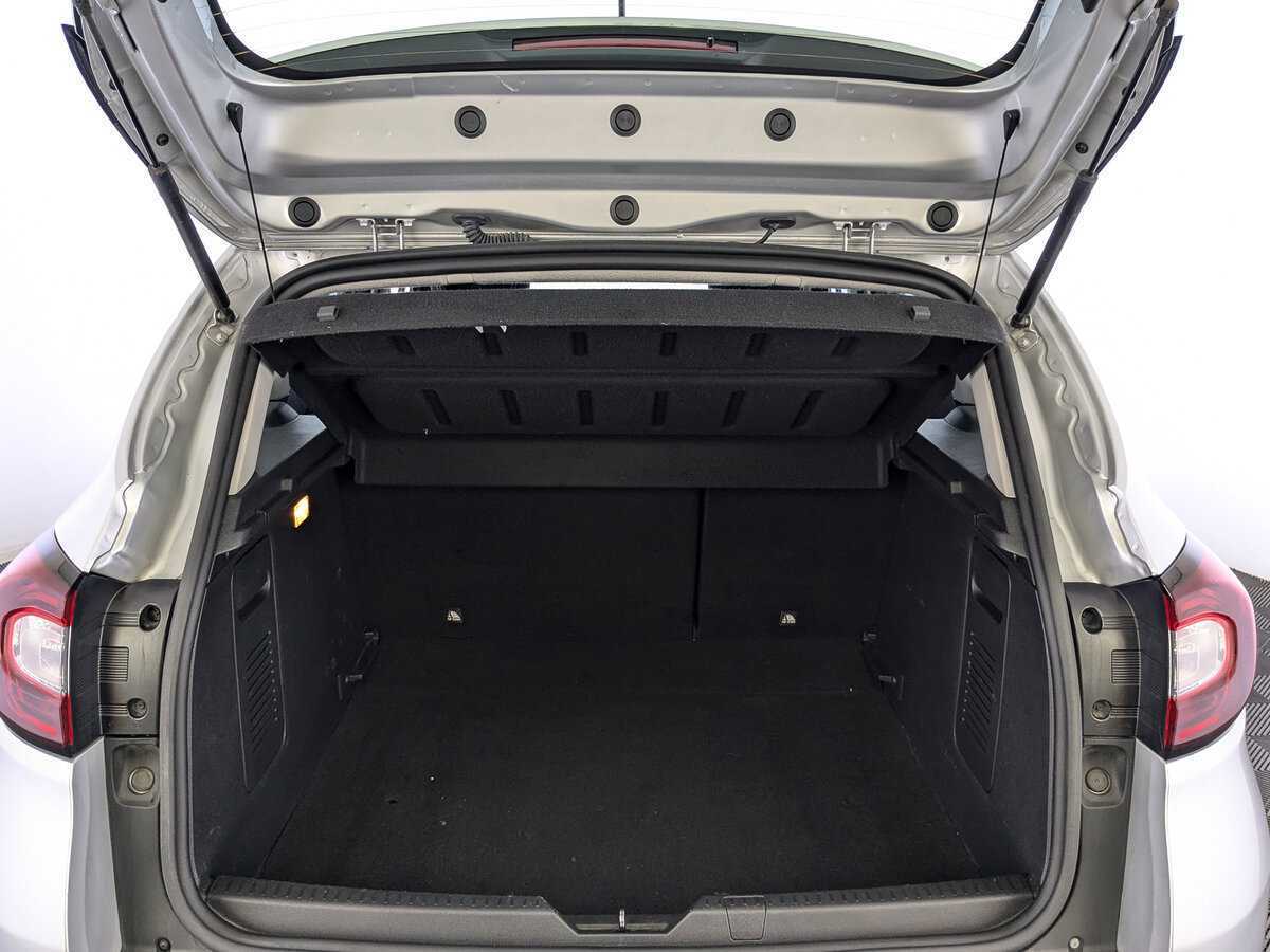 Купить Renault Kaptur с пробегом. Фото: #9