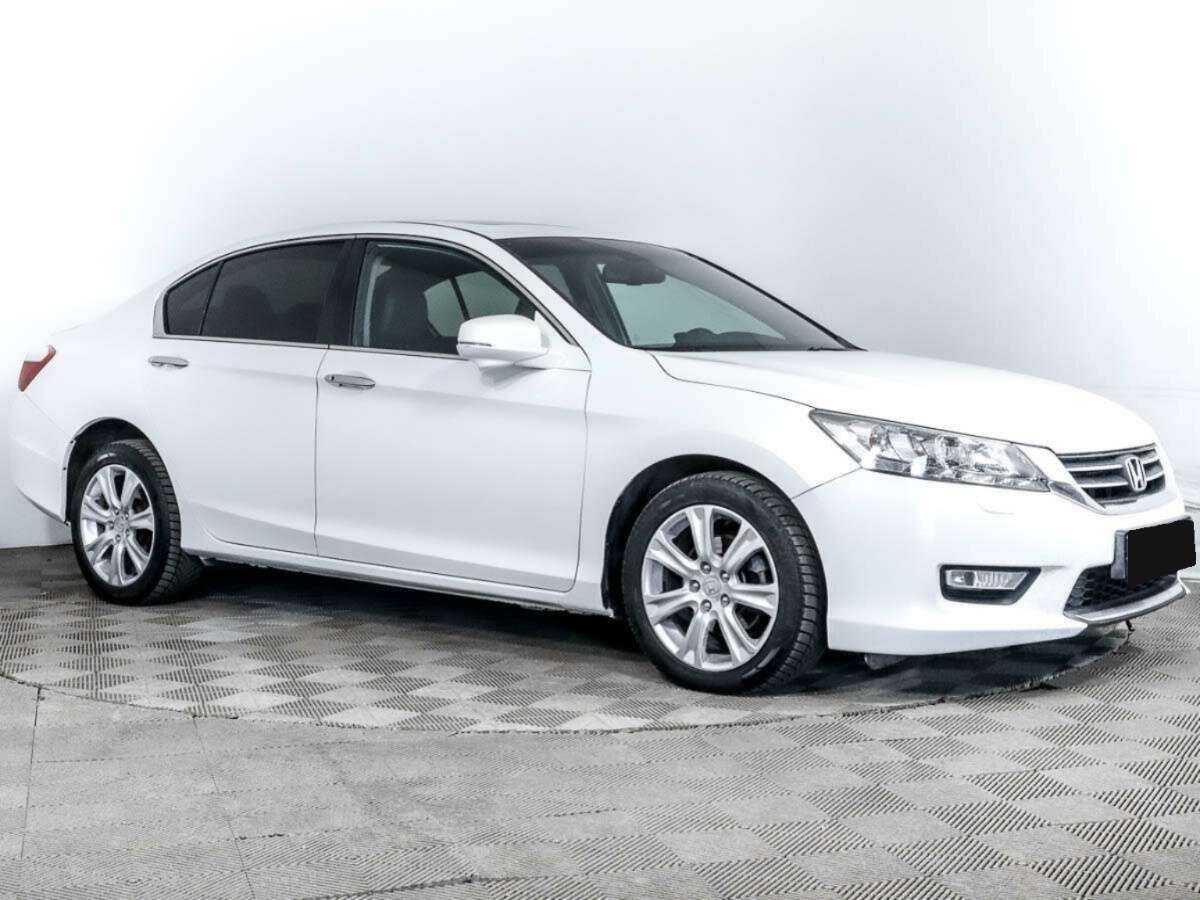 Купить Honda Accord с пробегом. Фото: #2