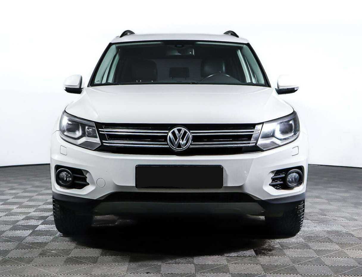 Купить Volkswagen Tiguan с пробегом. Фото: #1
