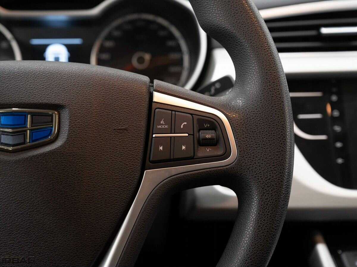 Купить Geely Atlas с пробегом. Фото: #17