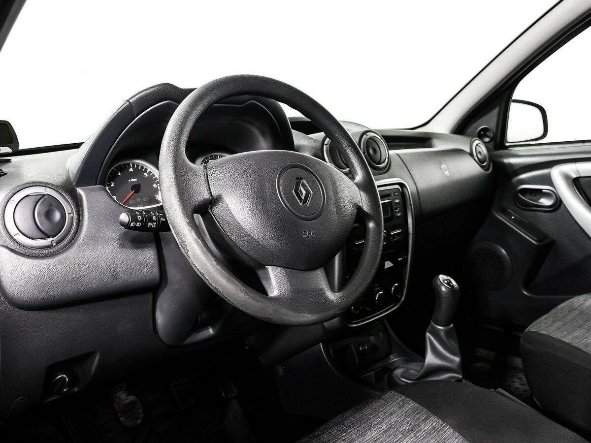 Купить Renault Duster с пробегом. Фото: #12