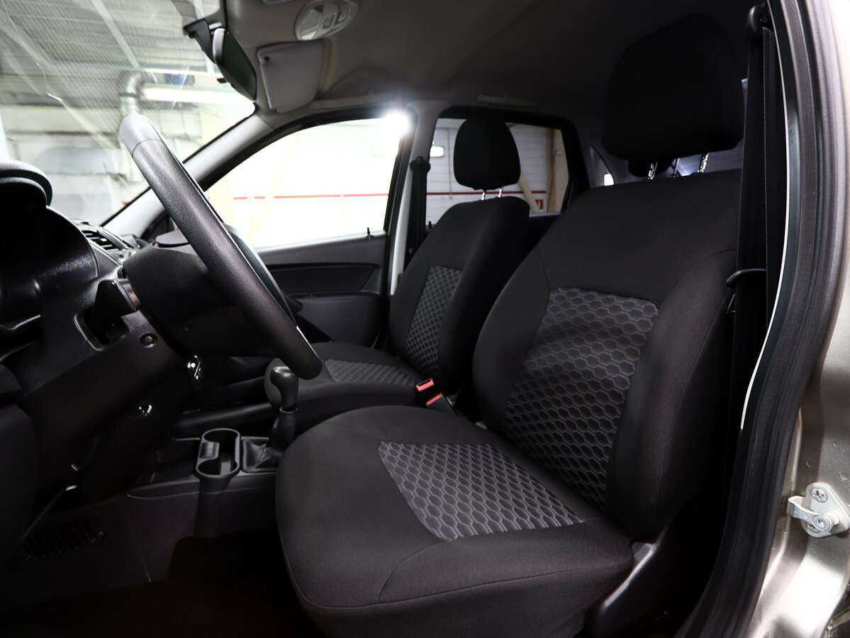 Купить Lada (ВАЗ) Granta с пробегом. Фото: #9