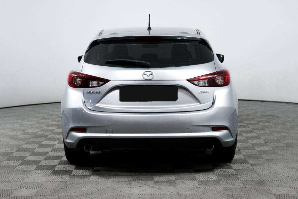 Купить Mazda 3 с пробегом. Фото: #5