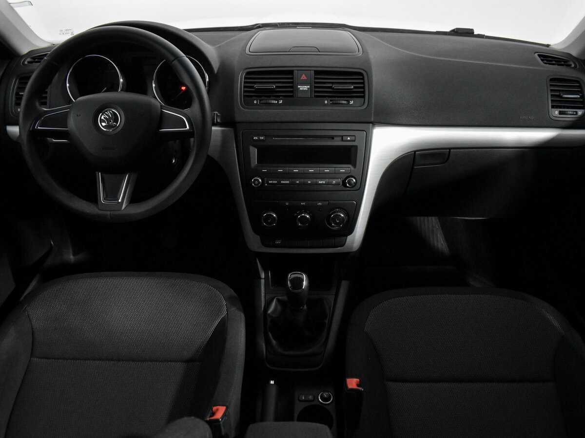 Купить Skoda Yeti с пробегом. Фото: #14