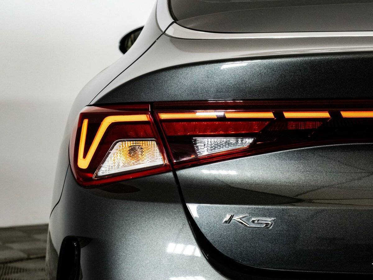 Купить Kia K5 с пробегом. Фото: #7