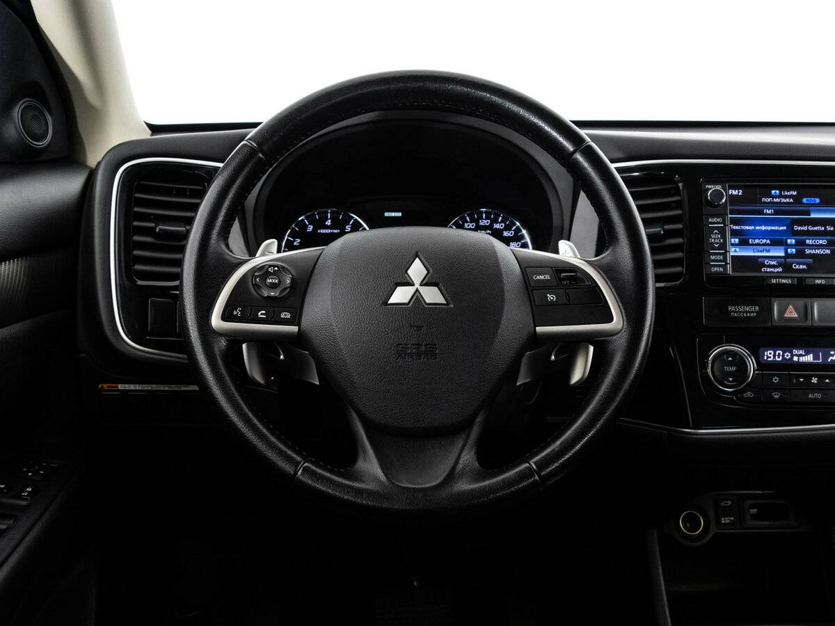 Купить Mitsubishi Outlander с пробегом. Фото: #9