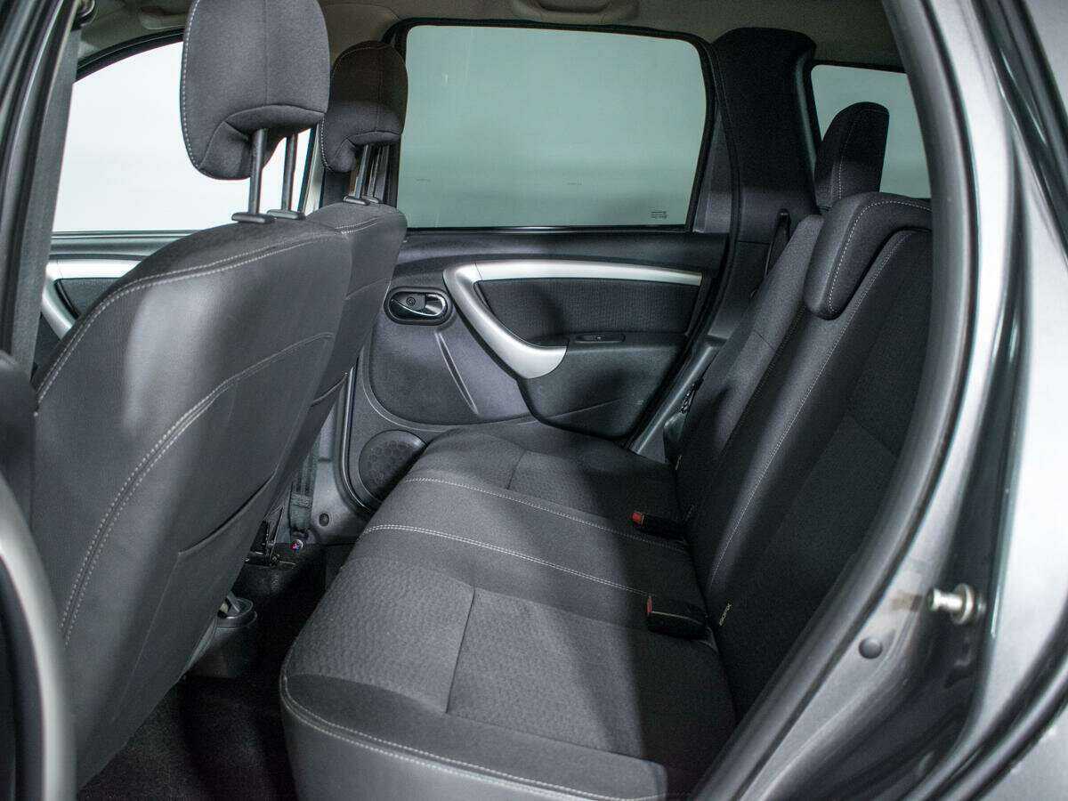 Купить Nissan Terrano с пробегом. Фото: #9