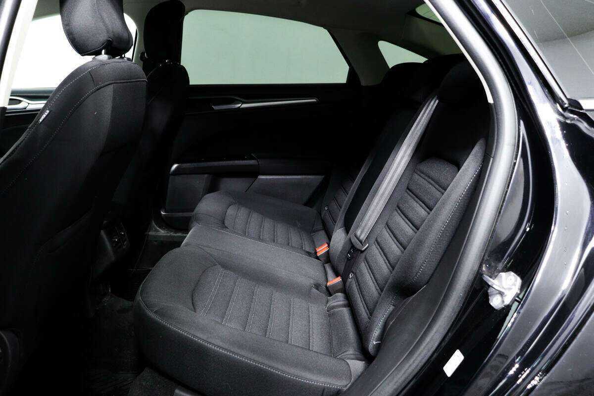 Купить Ford Mondeo с пробегом. Фото: #11