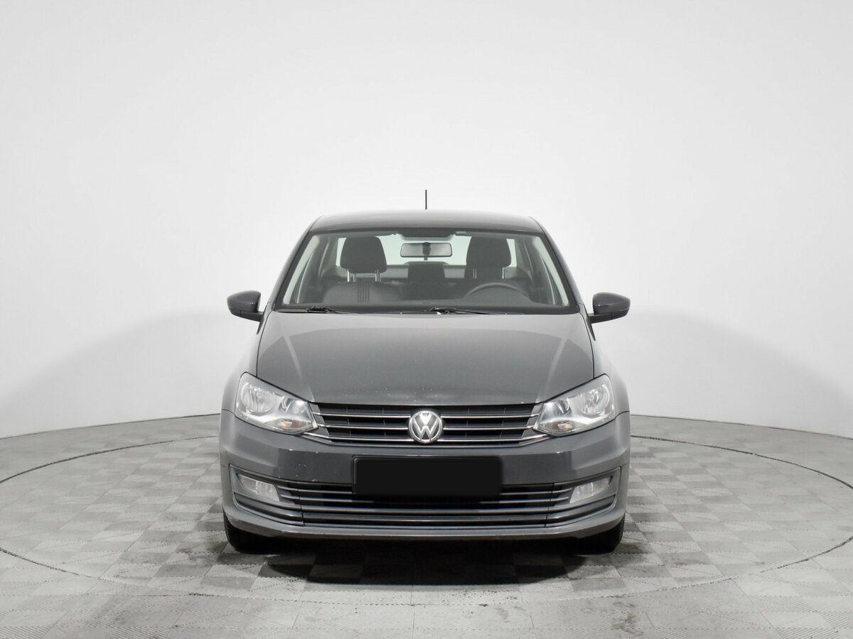 Купить Volkswagen Polo с пробегом. Фото: #1