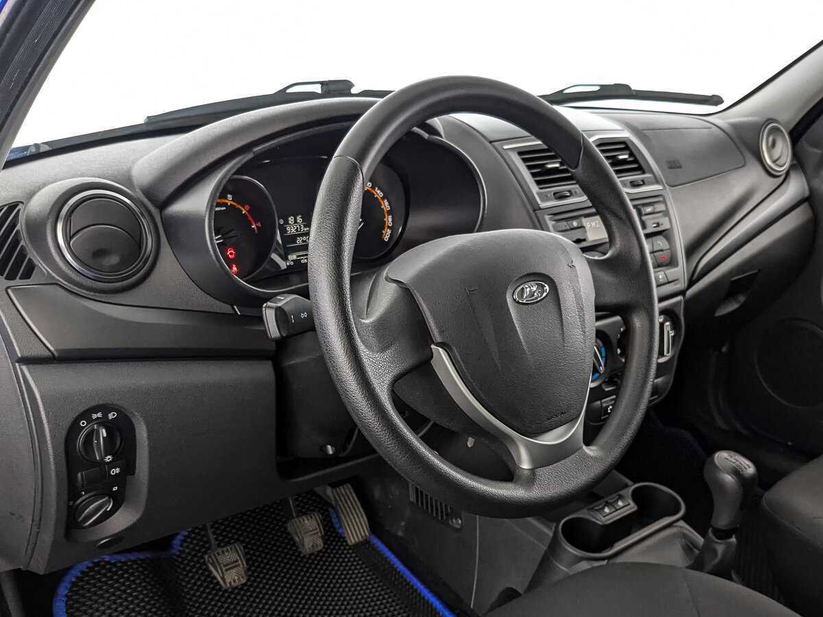 Купить Lada (ВАЗ) Granta с пробегом. Фото: #10