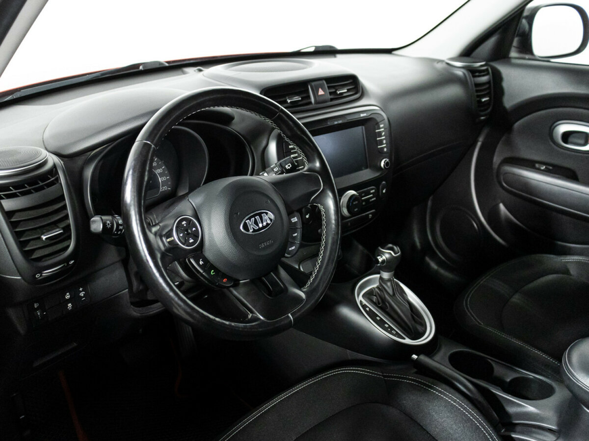 Купить Kia Soul с пробегом. Фото: #10