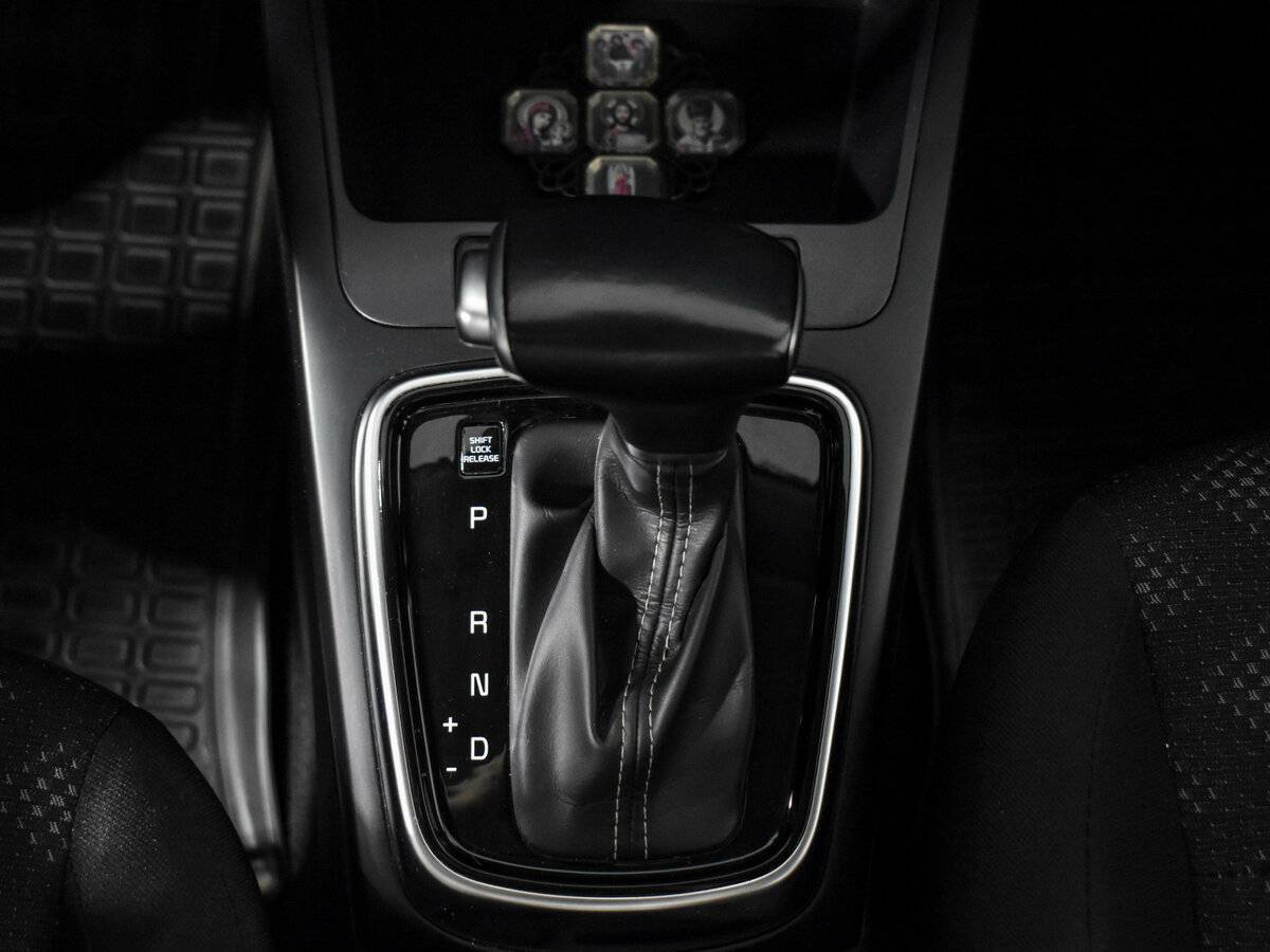 Купить Kia Rio с пробегом. Фото: #10