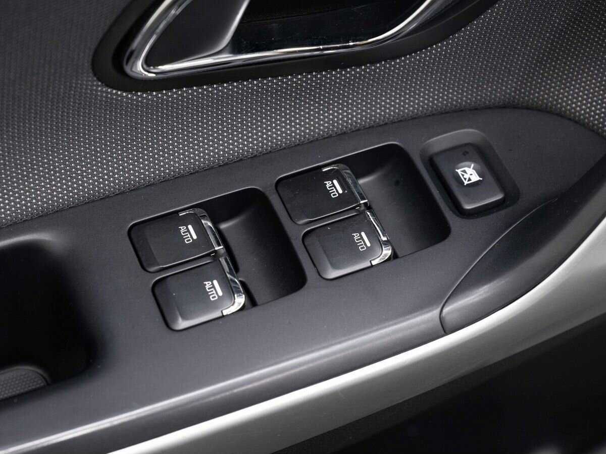 Купить Kia Ceed с пробегом. Фото: #19