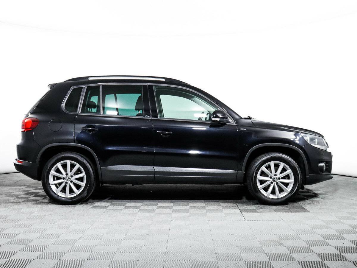 Купить Volkswagen Tiguan с пробегом. Фото: #3