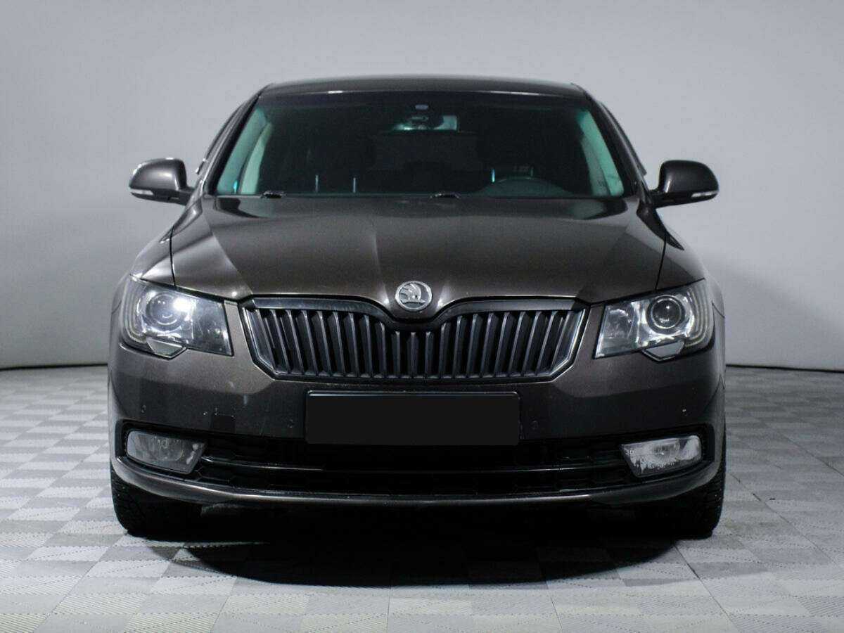 Купить Skoda Superb с пробегом. Фото: #1