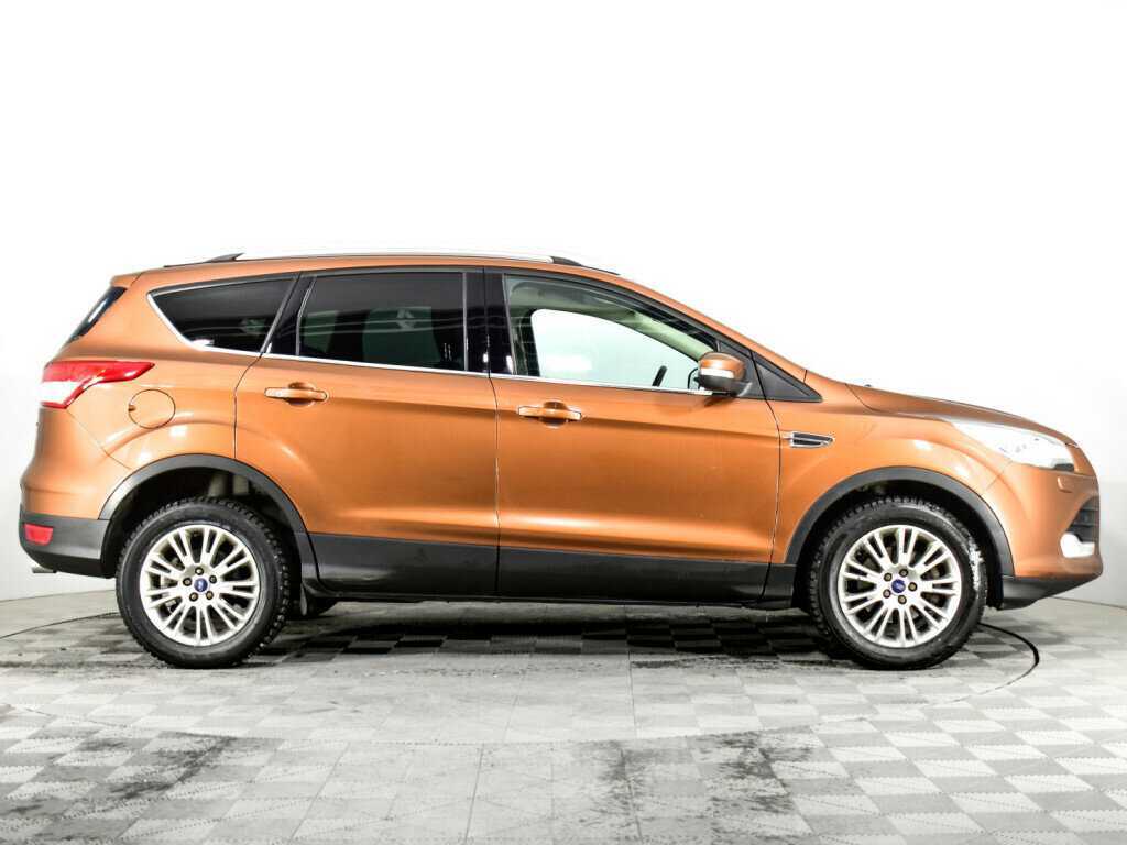 Купить Ford Kuga с пробегом. Фото: #3
