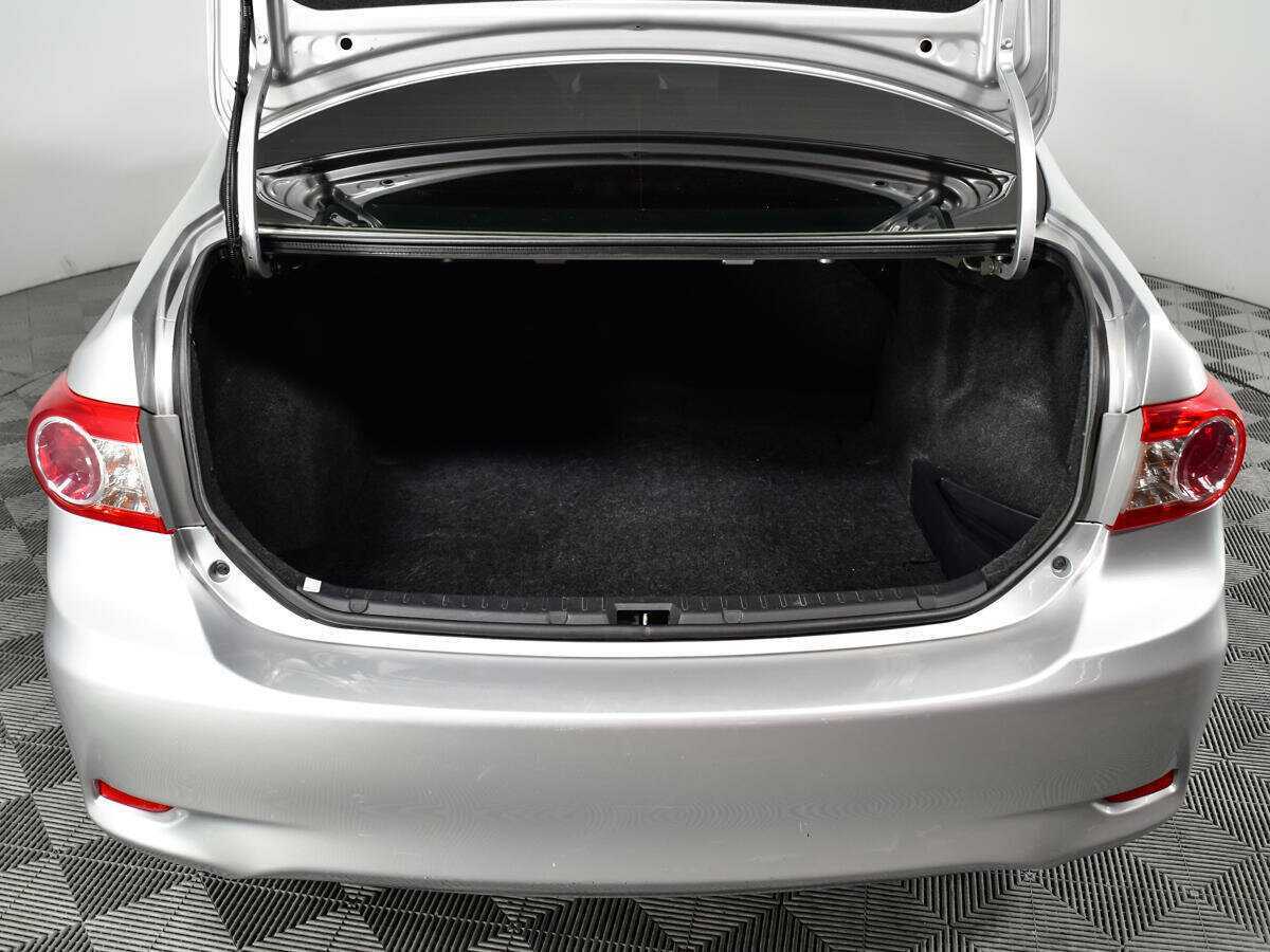 Купить Toyota Corolla с пробегом. Фото: #13