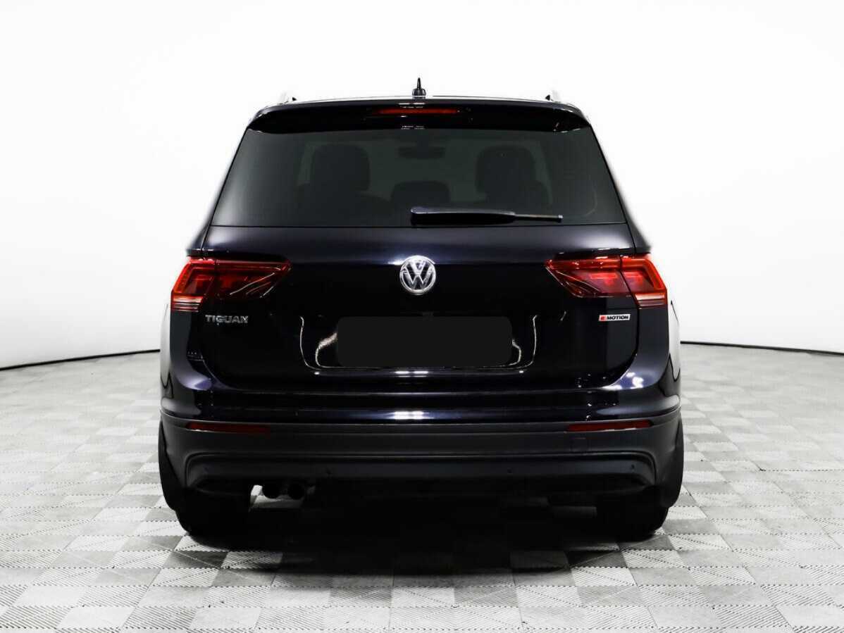 Купить Volkswagen Tiguan с пробегом. Фото: #5