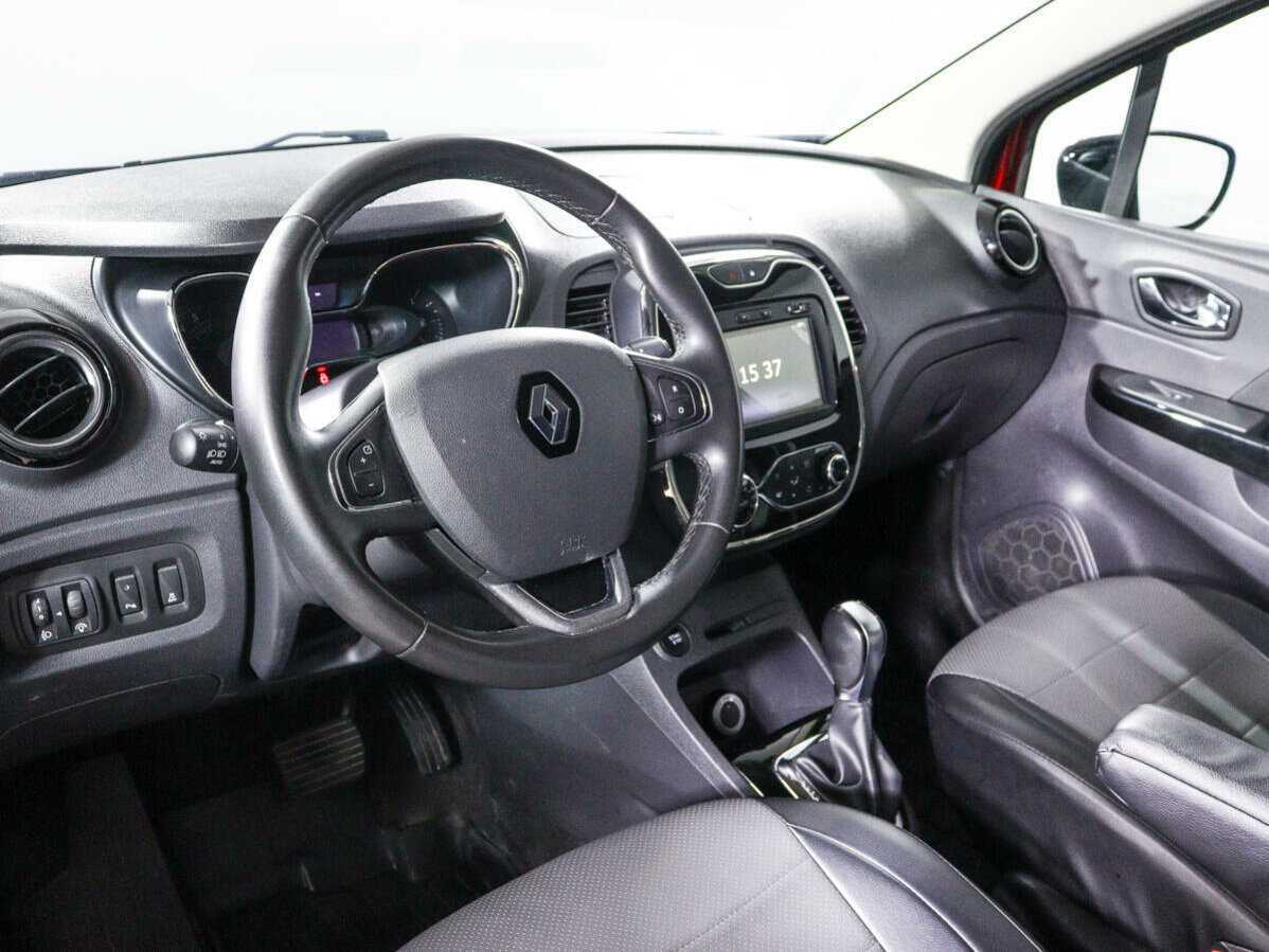 Купить Renault Kaptur с пробегом. Фото: #13