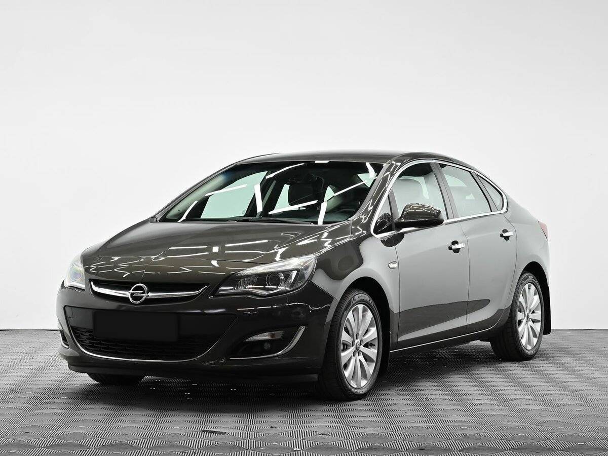 Купить Opel Astra с пробегом. Посмотреть фото