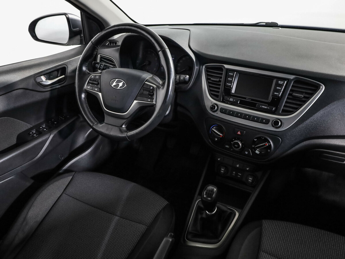 Купить Hyundai Solaris с пробегом. Фото: #5