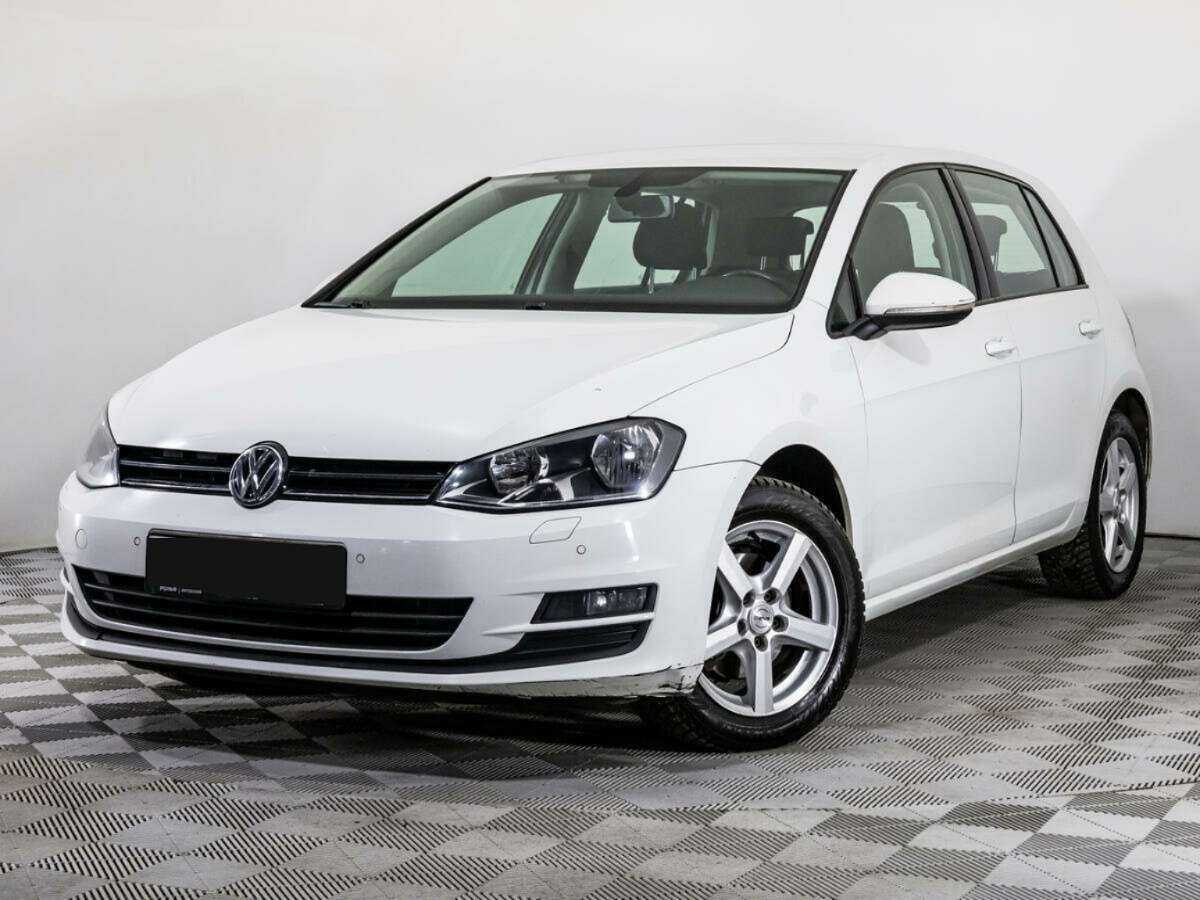 Купить Volkswagen Golf с пробегом. Посмотреть фото