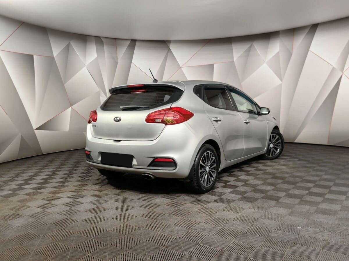 Купить Kia Ceed с пробегом. Фото: #1