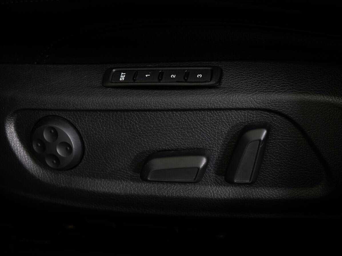 Купить Volkswagen Passat с пробегом. Фото: #12
